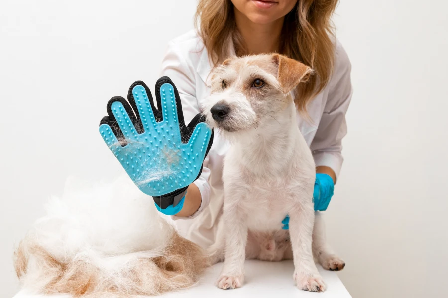 Reusable Pet Grooming Tool